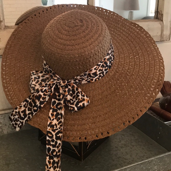 Floppy Sun Hat NWOT - Picture 4 of 14